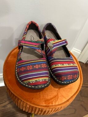 Savvy Multicolor Striped Mary Jane Mules
